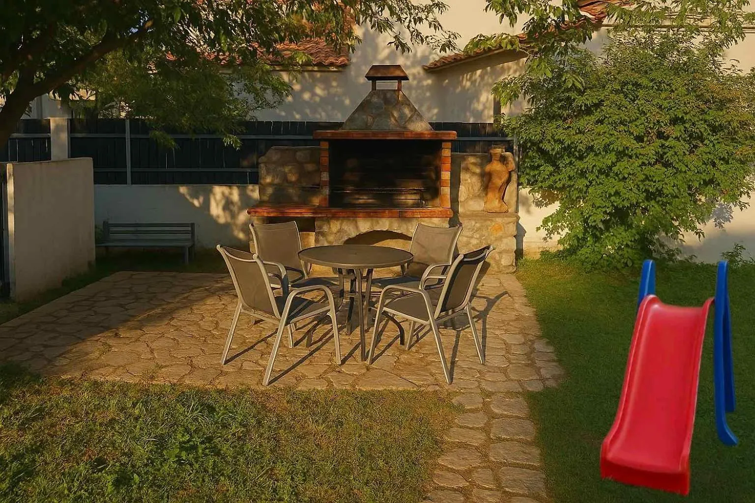 The Garden Apartments Nea Kallikrateia