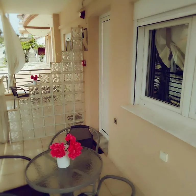 The Garden Apartments Nea Kallikrateia